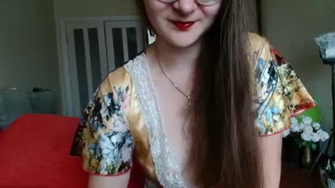KiraGoldens online show from 07-29-26, 06:33