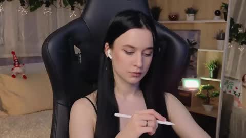 Kira    online show from 02-09-25, 05:54