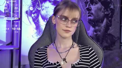 Snapshot of kiramontoyaa chatting on 02-28-26, 12:33 Kira online show from 02-28-26, 12:33