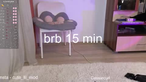 Kira cute online show from 02-01-25, 07:02