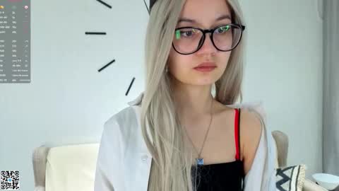 Miko online show from 03-10-26, 06:24