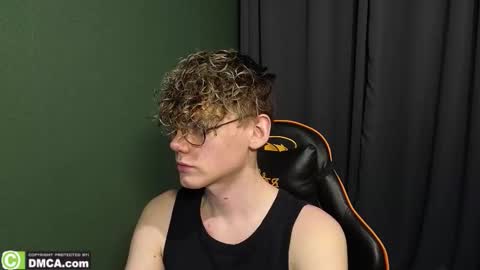 Snapshot of kirill_20_cm chatting on 02-15-26, 03:20 Kirill and Andrey online show from 02-15-26, 03:20