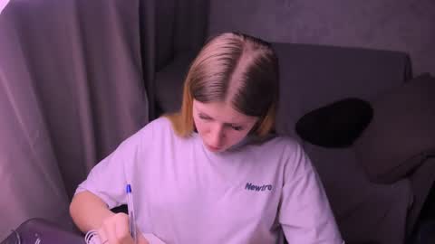 Kira online show from 02-02-25, 12:40