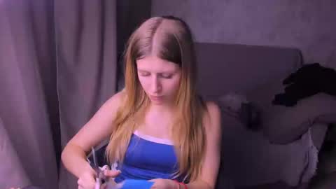 Kira online show from 02-13-25, 08:55