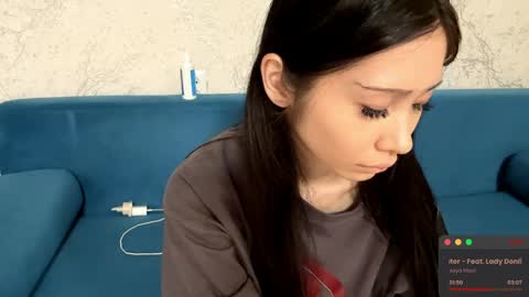 Hina online show from 03-06-26, 12:01