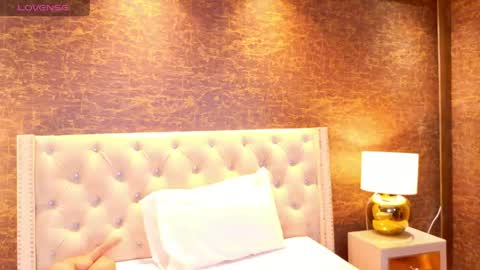 kishalove_ online show from 06-08-26, 04:24