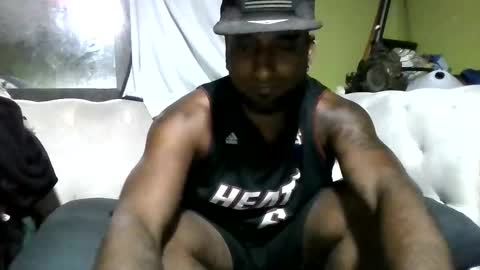 Snapshot of kishan2525 chatting on 05-20-26, 09:15 Kishan2525 online show from 05-20-26, 09:15