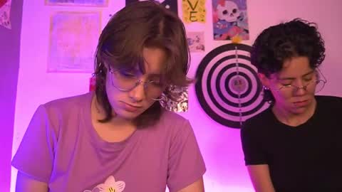 Snapshot of kishiranma chatting on 11-29-25, 01:08 kishiranma online show from 11-29-25, 01:08