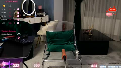 Snapshot of kiss_katy chatting on 03-03-25, 02:58 kiss_katy online show from 03-03-25, 02:58