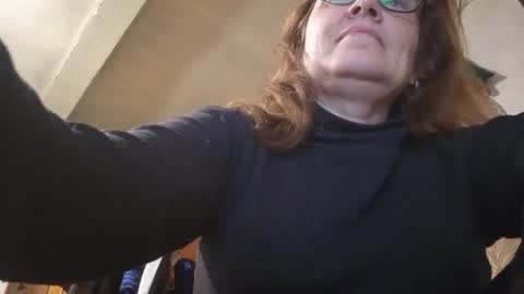 Snapshot of kissandvibe chatting on 11-23-25, 07:46 kissandvibe online show from 11-23-25, 07:46