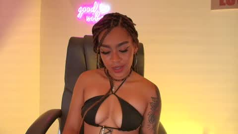 Snapshot of kisscocoaxo chatting on 07-22-26, 01:19 cocoa online show from 07-22-26, 01:19