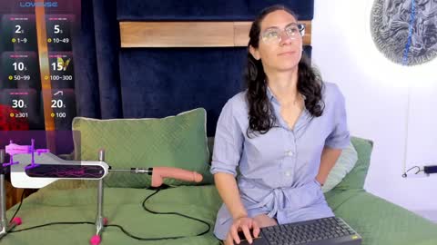 Snapshot of kissingcobank chatting on 02-08-25, 03:41 Kissing Company online show from 02-08-25, 03:41