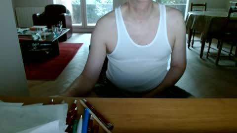 kisslog1 online show from 07-04-26, 06:47