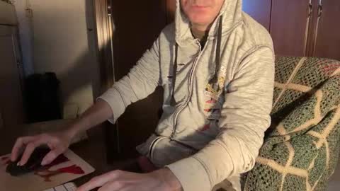 kissofbanned1983 online show from 02-18-26, 10:33