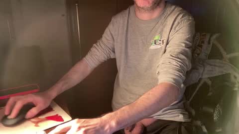 kissofbanned1983 online show from 02-25-26, 04:49