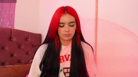 Lily online show from 06-12-26, 07:35