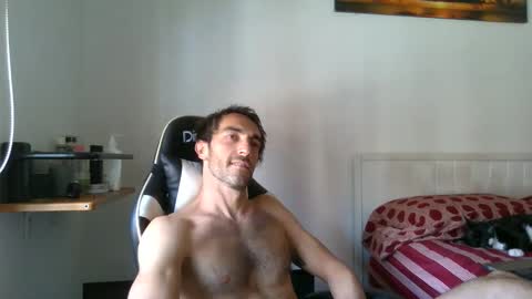 Steve Cocks online show from 01-12-26, 02:44