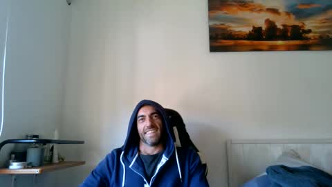 Steve Cocks online show from 05-19-26, 03:18
