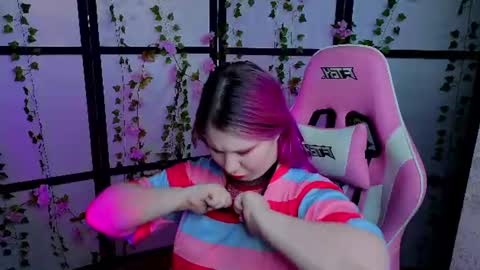kitsune_little online show from 07-28-26, 07:37