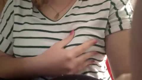 Snapshot of kitsuneniki chatting on 03-08-26, 06:44 kitsuneniki online show from 03-08-26, 06:44