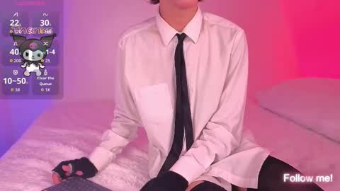 Snapshot of kitsuneplay_ chatting on 02-19-26, 10:28 Salvatore online show from 02-19-26, 10:28