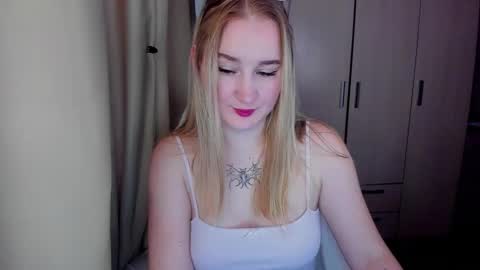 Snapshot of kitten_sun chatting on 02-19-26, 03:13 kitten_sun online show from 02-19-26, 03:13