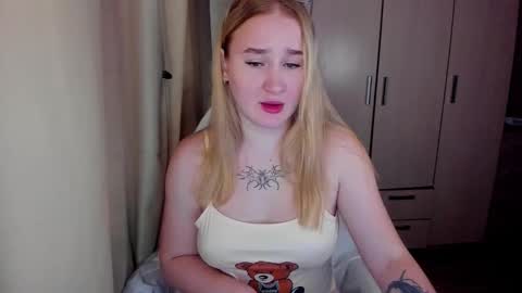 Snapshot of kitten_sun chatting on 02-26-26, 02:54 kitten_sun online show from 02-26-26, 02:54