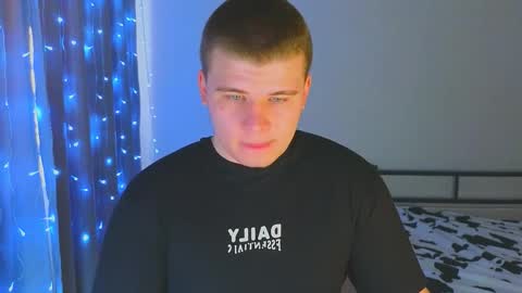 Vlad online show from 11-25-25, 03:06
