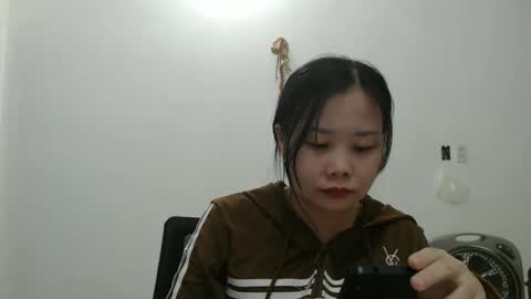 Snapshot of kitti_baby2x chatting on 03-12-26, 02:50 kitti_baby2x online show from 03-12-26, 02:50