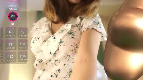 Snapshot of kittiesland chatting on 11-27-25, 09:39 Agatha online show from 11-27-25, 09:39