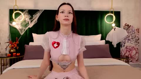 Kitti online show from 10-22-25, 03:12