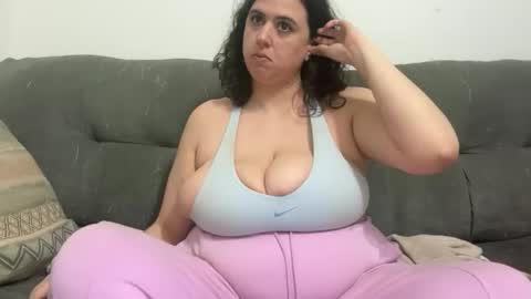 Snapshot of kitty3202 chatting on 05-21-26, 12:39 kitty3202 online show from 05-21-26, 12:39