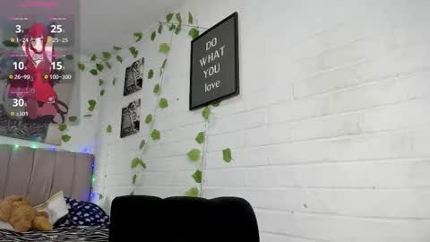  KITTY online show from 02-04-26, 09:42