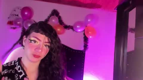 Snapshot of kitty__chs chatting on 12-20-25, 11:28 kitty__chs online show from 12-20-25, 11:28