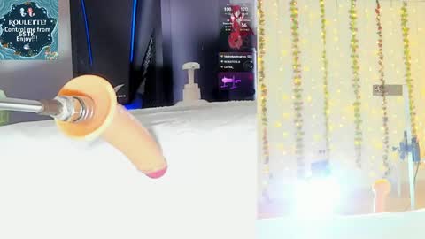 Kitty online show from 04-23-26, 12:29