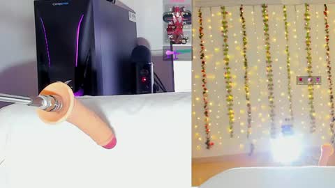 Snapshot of kitty__rosse__ chatting on 06-28-26, 10:10 Kitty online show from 06-28-26, 10:10