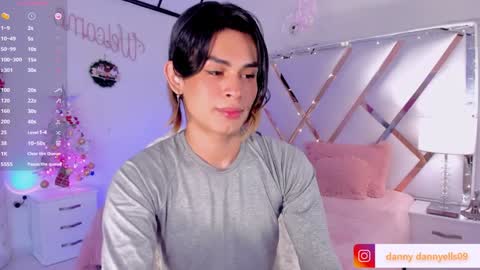 dann  online show from 12-12-24, 01:17