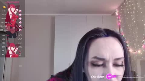 Snapshot of kitty_dora chatting on 11-09-25, 05:22 Evelyn online show from 11-09-25, 05:22