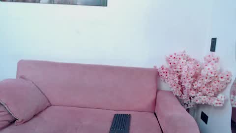 kitty_f00x online show from 04-29-26, 08:59
