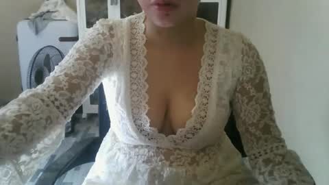 kitty_fussy online show from 10-23-25, 12:32