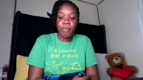 kitty_kerry online show from 06-25-26, 02:22