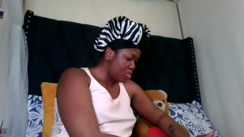 kitty_kerry online show from 07-25-26, 08:34