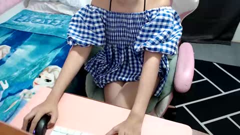 Kate online show from 12-02-25, 12:27