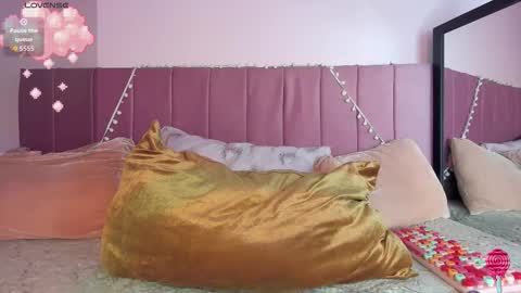 kitty_kryss online show from 11-19-25, 04:51