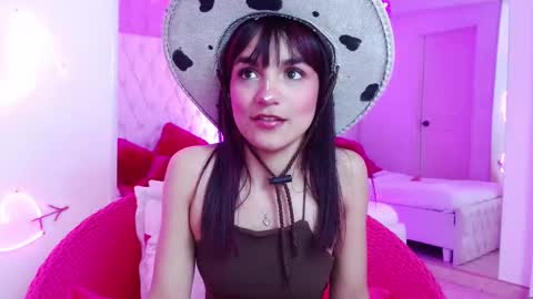 KITTY online show from 11-11-25, 01:11