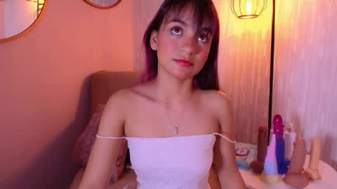 Snapshot of kitty_madness chatting on 06-05-26, 08:47 KITTY online show from 06-05-26, 08:47