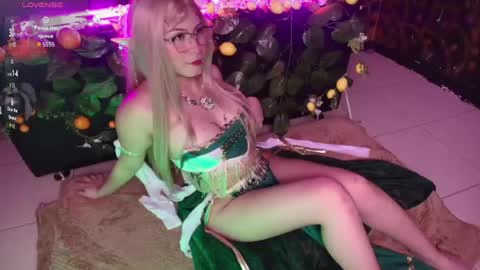 Kitty online show from 04-30-26, 03:02