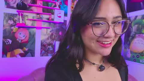 Snapshot of kitty_niki chatting on 05-30-26, 11:46 Nicol Gomez online show from 05-30-26, 11:46