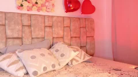 Snapshot of kitty_rose__ chatting on 09-25-25, 12:31 Kitty Rose online show from 09-25-25, 12:31