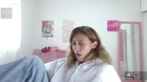 Aleja online show from 07-19-26, 08:12
